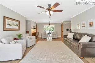 91 Red Oak, Newland, NC 28657 - Photo 10