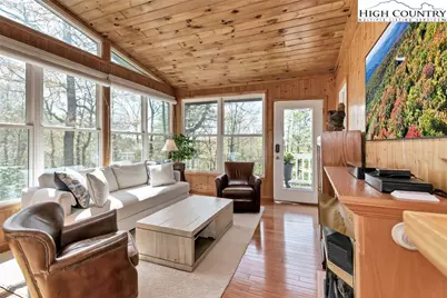 91 Red Oak, Newland, NC 28657 - Photo 14