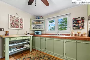 260 Sunny Acres Overlook, Boone, NC 28607 - Photo 10