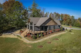135 Vineyard Trl, Banner Elk, NC 28604 - Photo 4