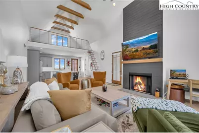 135 Vineyard Trail, Banner Elk, NC 28604 - Photo 2