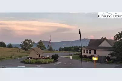 301 Pinnacle Inn Road #4303, Beech Mountain, NC 28604 - Photo 20