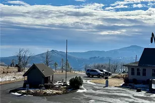 301 Pinnacle Inn Rd, Beech Mountain, NC 28604 - Photo 1