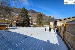 125 Benfield Dr, Jefferson, NC 28640 - Photo 32