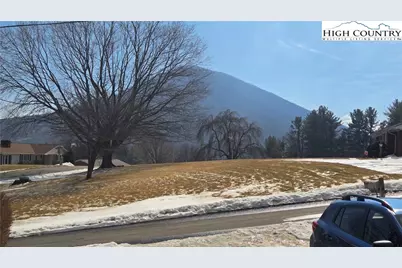 125 Benfield Drive, Jefferson, NC 28640 - Photo 2