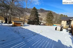 125 Benfield Dr, Jefferson, NC 28640 - Photo 32