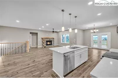 130 Oak Pointe Lane, Wilkesboro, NC 28697 - Photo 14