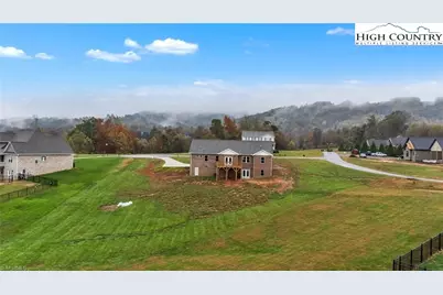 130 Oak Pointe Lane, Wilkesboro, NC 28697 - Photo 42