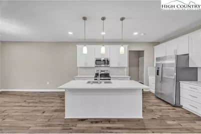 130 Oak Pointe Lane, Wilkesboro, NC 28697 - Photo 10