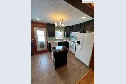 1083 Comers Rock Rd. Road, Elk Creek, VA 24326 - Photo 4