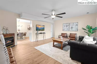 214 Village Green #B-2, Blowing Rock, NC 28605 - Photo 4