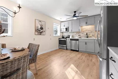 214 Village Green #B-2, Blowing Rock, NC 28605 - Photo 8