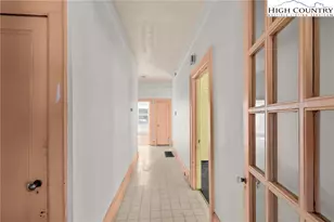 1011 Ashe Ave, Lenoir, NC 28645 - Photo 14