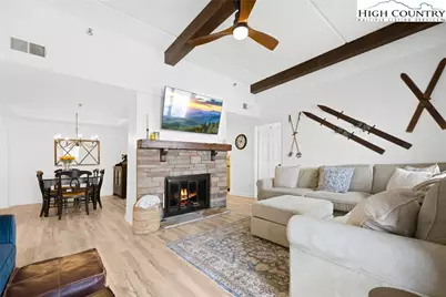 303 Sugar Top Drive #2705, Sugar Mountain, NC 28604 - Photo 1