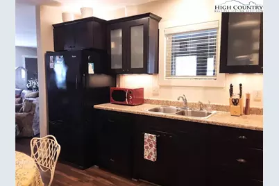 444 S Beech Mountain Parkway, Banner Elk, NC 28604 - Photo 12