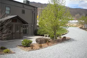 444 S Beech Mountain Pkwy, Banner Elk, NC 28604 - Photo 42