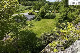 189 Old Nc 181, Newland, NC 28657 - Photo 32