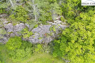 189 Old Nc 181, Newland, NC 28657 - Photo 8