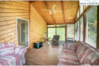 189 Old Nc 181, Newland, NC 28657 - Photo 30