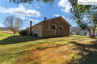 7143 Old US 421 South, Deep Gap, NC 28618 - Photo 34