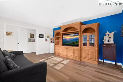 7143 Old US 421 South, Deep Gap, NC 28618 - Photo 8