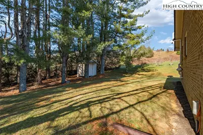 7143 Old US 421 South, Deep Gap, NC 28618 - Photo 32