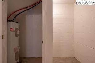 861 Slabtown Rd, Zionville, NC 28698 - Photo 30