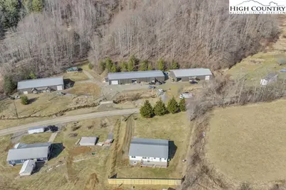 861 Slabtown Road, Zionville, NC 28698 - Photo 34