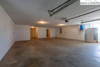 861 Slabtown Road, Zionville, NC 28698 - Photo 28