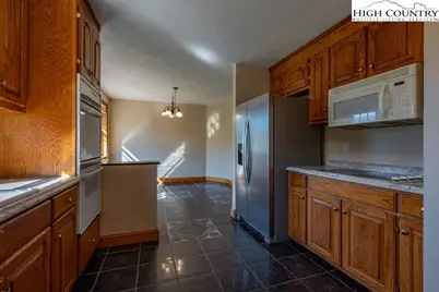 861 Slabtown Road, Zionville, NC 28698 - Photo 12