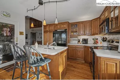 137 Granny's Ridge Road, Ferguson, NC 28624 - Photo 6