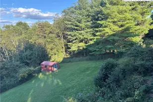 449 Meadow Ridge Dr, Jefferson, NC 28640 - Photo 36