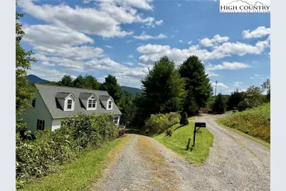 449 Meadow Ridge Drive, Jefferson, NC 28640 - Photo 4