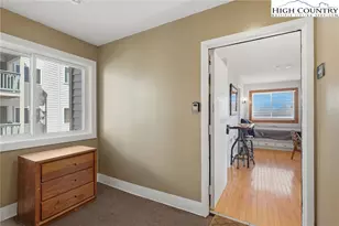 301 Pinnacle Inn Rd, Beech Mountain, NC 28604 - Photo 4