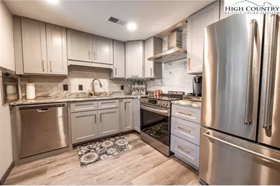 303 Sugar Top Drive #2906, Sugar Mountain, NC 28604 - Photo 6