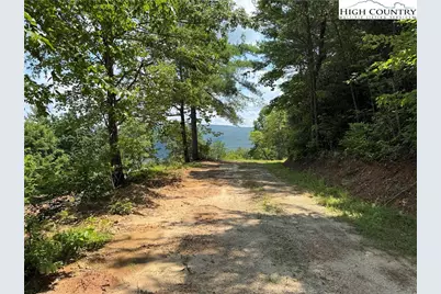 337 Lucas Path Drive, Purlear, NC 28665 - Photo 6