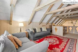 905 Charter Hills Rd, Beech Mountain, NC 28604 - Photo 18