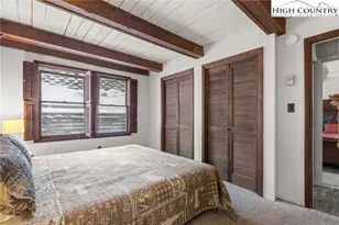 905 Charter Hills Rd, Beech Mountain, NC 28604 - Photo 12