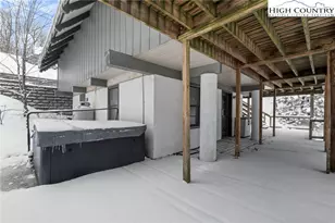 905 Charter Hills Rd, Beech Mountain, NC 28604 - Photo 32