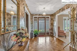 2718 Arden Dr, Lenoir, NC 28645 - Photo 2