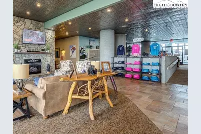 303 Sugar Top Drive #2401, Sugar Mountain, NC 28604 - Photo 32