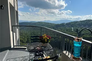 303 Sugar Top Dr, Sugar Mountain, NC 28604 - Photo 26