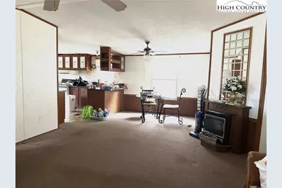 223 Poplar Lane, Lansing, NC 28643 - Photo 4