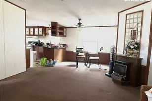 223 Poplar Ln, Lansing, NC 28643 - Photo 4