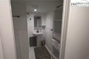 494 Cranberry St, Newland, NC 28657 - Photo 10