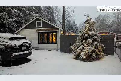 494 Cranberry Street, Newland, NC 28657 - Photo 2