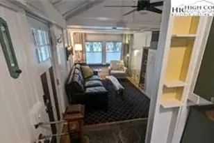 494 Cranberry St, Newland, NC 28657 - Photo 8