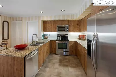 404 Moon Run #D, Linville, NC 28646 - Photo 10