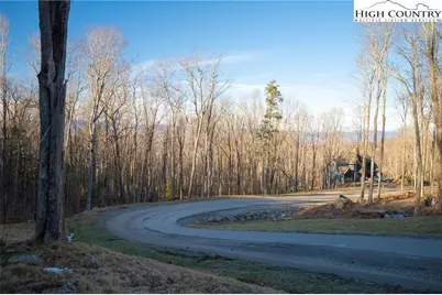 Es-72 Twisted Oak Path, Beech Mountain, NC 28604 - Photo 4