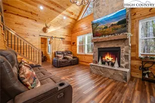 2533 Buck Mountain Rd, Purlear, NC 28665 - Photo 12